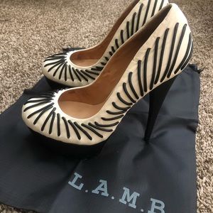 L.A.M.B. Holiday Platform Pump